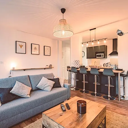Apartman Charme De L'ancien Pour Cet Entierement Renove Rue Jeanne D'arc Reims