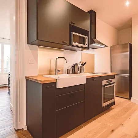 Charme De L'ancien Pour Cet Entierement Renove Rue Jeanne D'arc Reims