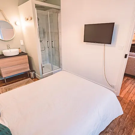 Apartman Charme De L'ancien Pour Cet Entierement Renove Rue Jeanne D'arc Reims