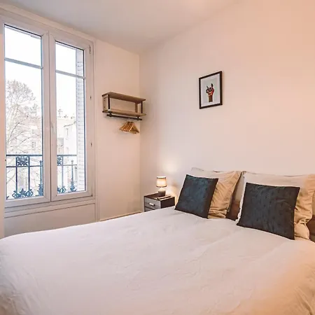 Charme De L'ancien Pour Cet Entierement Renove Rue Jeanne D'arc Reims