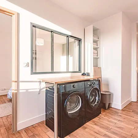 Charme De L'ancien Pour Cet Entierement Renove Rue Jeanne D'arc *